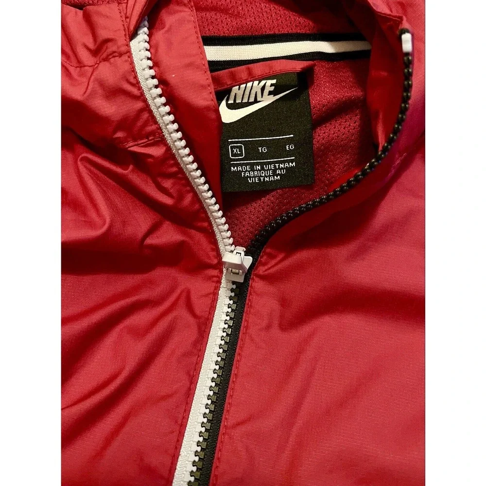 Nike Jacket Big‎ Kids Size XL Sportswear Windrunner Red Black Hoodie 850443-659